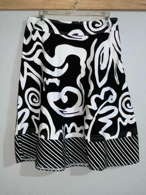 Allison Taylor Black and White Avant-Garde Graphic Circle Skirt size 8